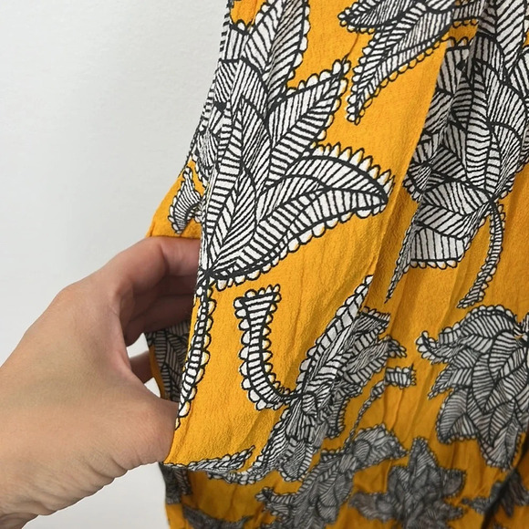 Aila Blue Kiss Kiss Bella Vita Limone Yellow Floral Jumpsuit - Picture 3 of 7